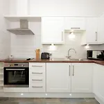 Apartment 4 The Keyes- Stunning & Stylish Apartment With Free Parking